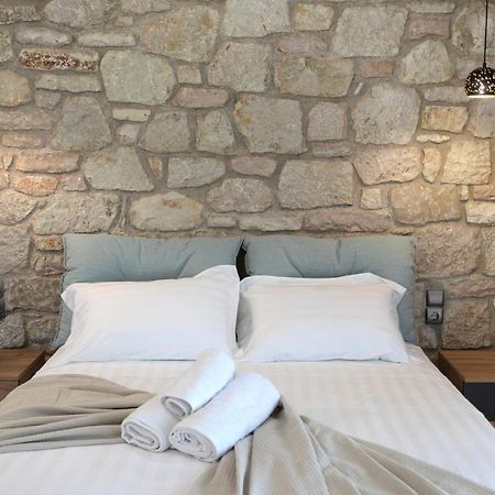 Michelangelo Suites And Apartments Valanidorachi Ngoại thất bức ảnh