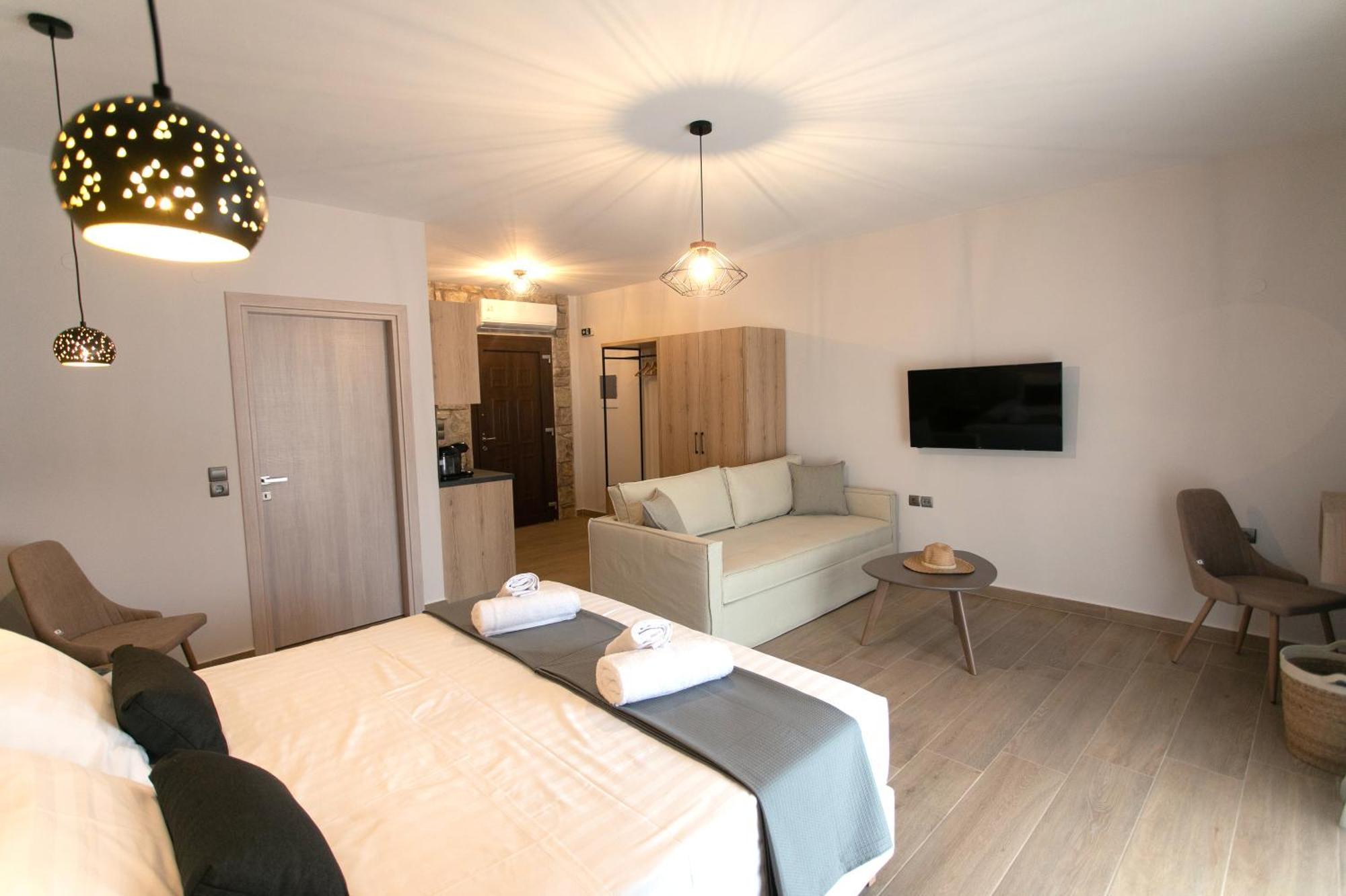 Michelangelo Suites And Apartments Valanidorachi Ngoại thất bức ảnh