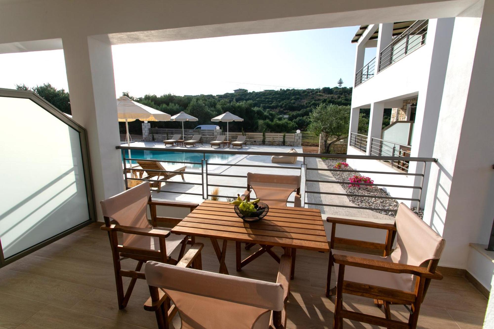 Michelangelo Suites And Apartments Valanidorachi Ngoại thất bức ảnh